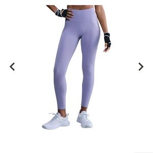 Nike Lavender High-Waisted Women's Leggings